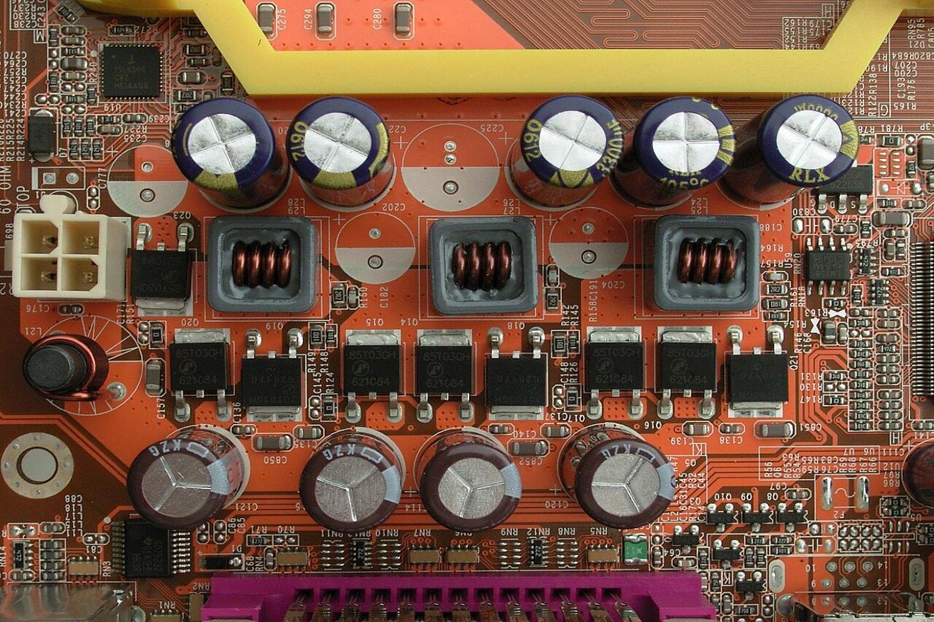 Hard Switching vs. Soft Switching in Power Supplies: Why High-Efficiency Designs Use ZVS and ZCS preview