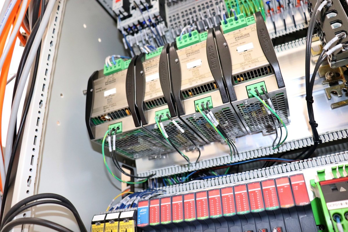 SMPS Efficiency, Ripple, and Load Regulation: How to Read the Three Specs That Matter — Load Regulation: A Steady-State Voltage Accuracy Check