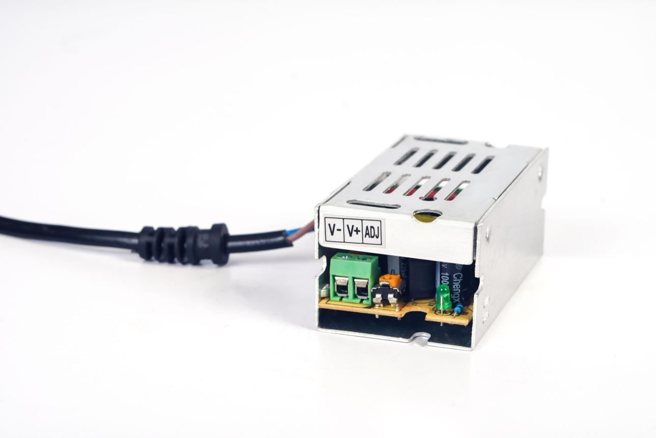 What Is a Switching Power Supply? Understanding AC-DC and DC-DC Power Conversion in Modern Industry - What Is an AC-DC Switching Power Supply?